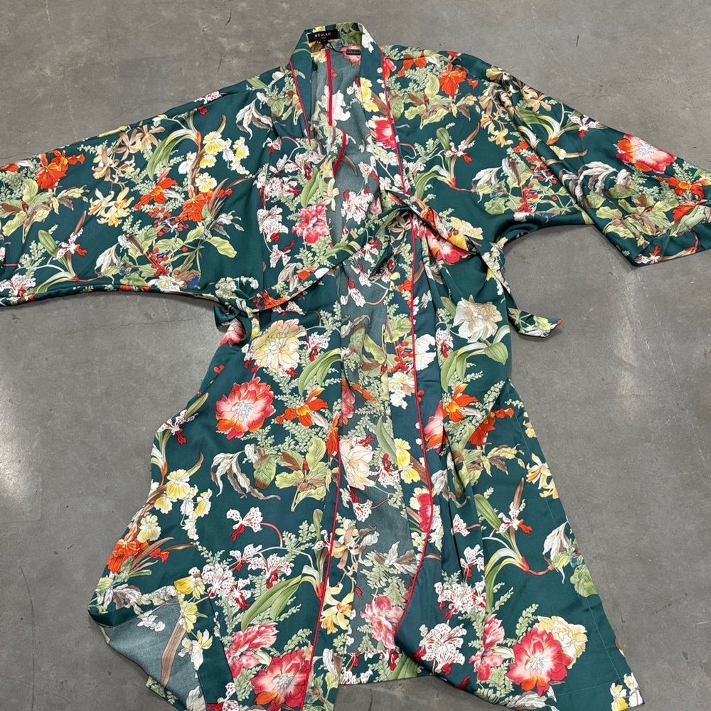 Beulah robe